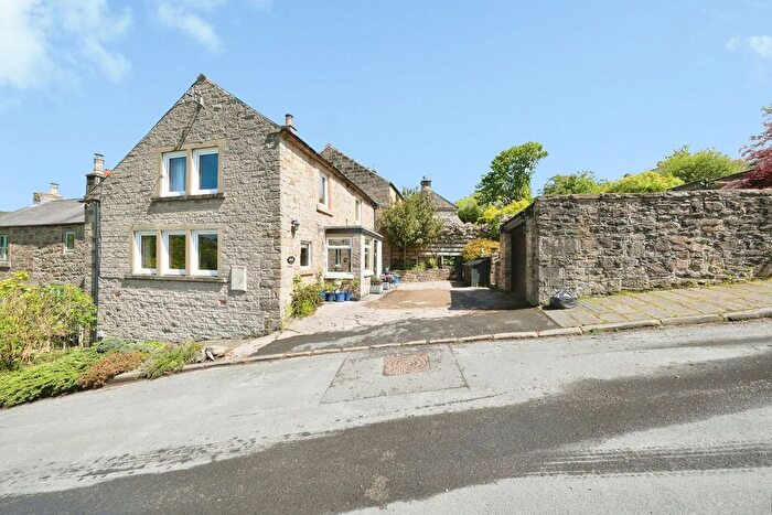 2 Bedroom Semi Detached House For Sale In The Cliff, Tansley, Matlock, DE4