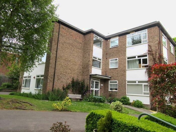 1 Bedroom Flat To Rent In Leopold Avenue, London, SW19