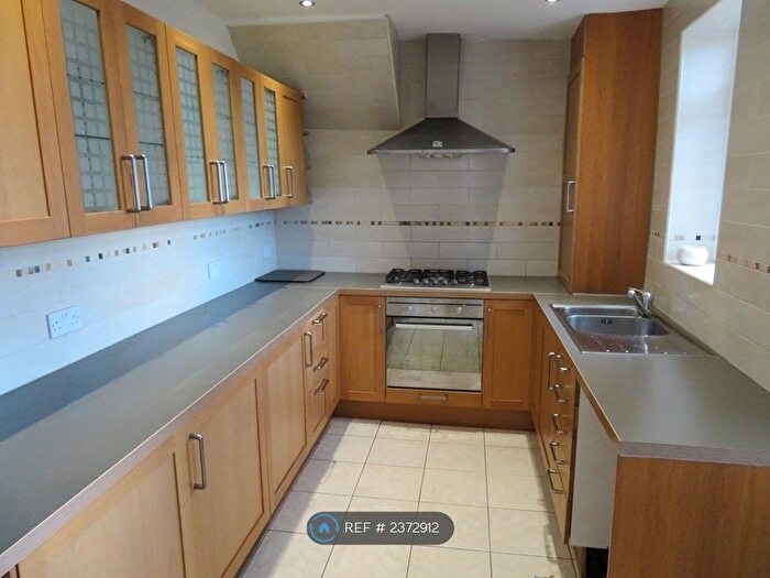 2 Bedroom Flat To Rent In Rectory Rd, Gateshead, NE8