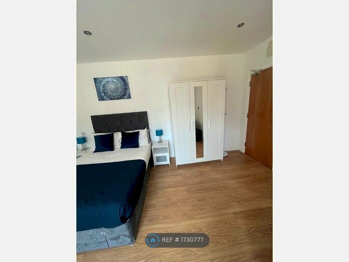 1 Bedroom Flat To Rent In Trinity Point, Stoke-On-Trent, ST1