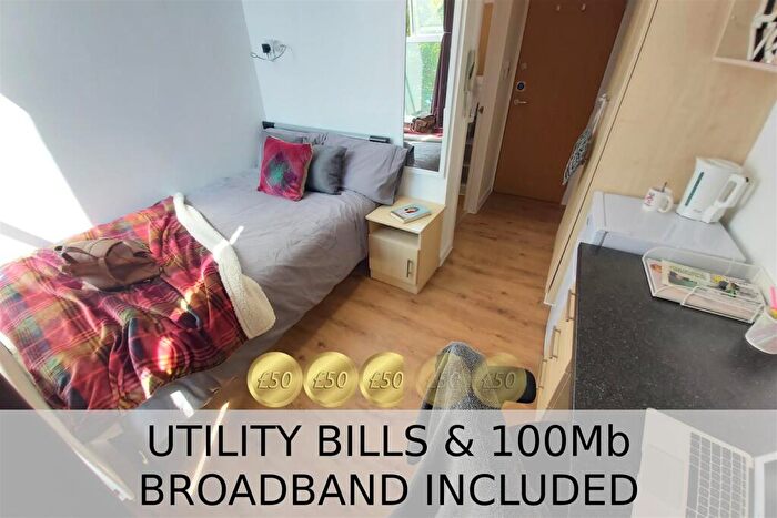 Studio To Rent In Room Burton Chambers, B29