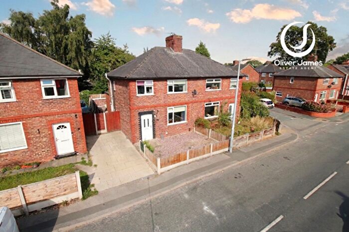 3 Bedroom Semi-Detached House For Sale In Fir Street, Cadishead, M44