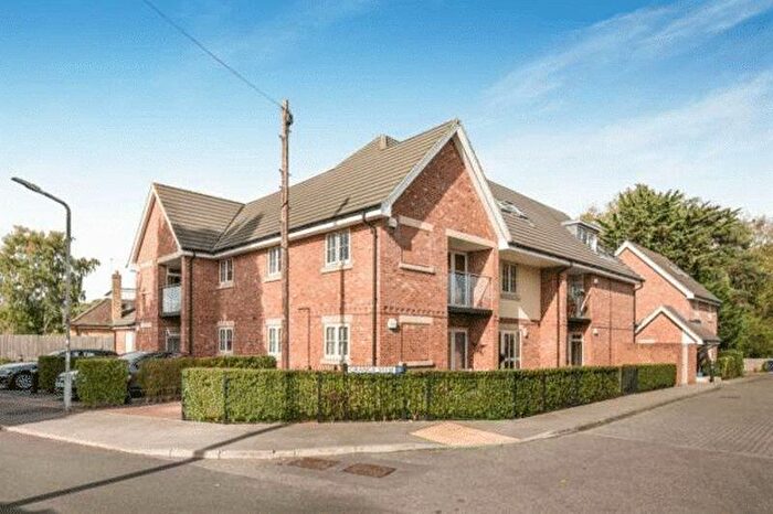 2 Bedroom Apartment To Rent In Grange View, Hazlemere, HP15