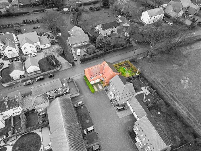 4 Bedroom Detached House For Sale In Everton Sluice Lane, Everton, DN10