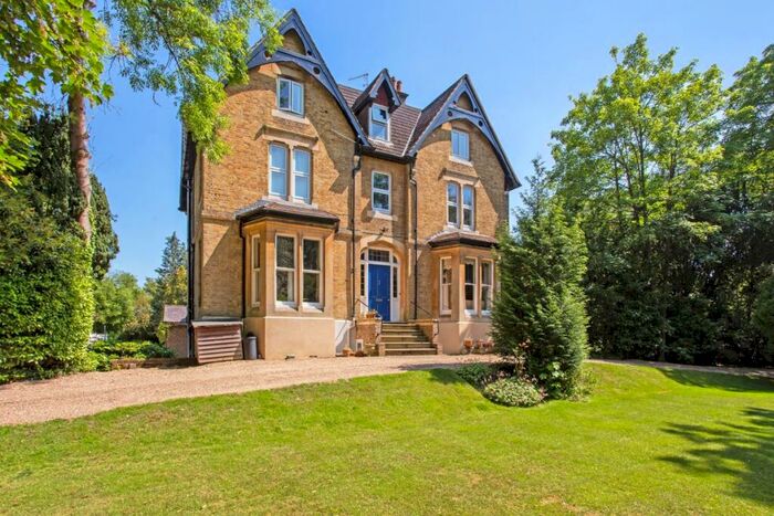 3 Bedroom Apartment To Rent In Castle Grove Road, Chobham, GU24