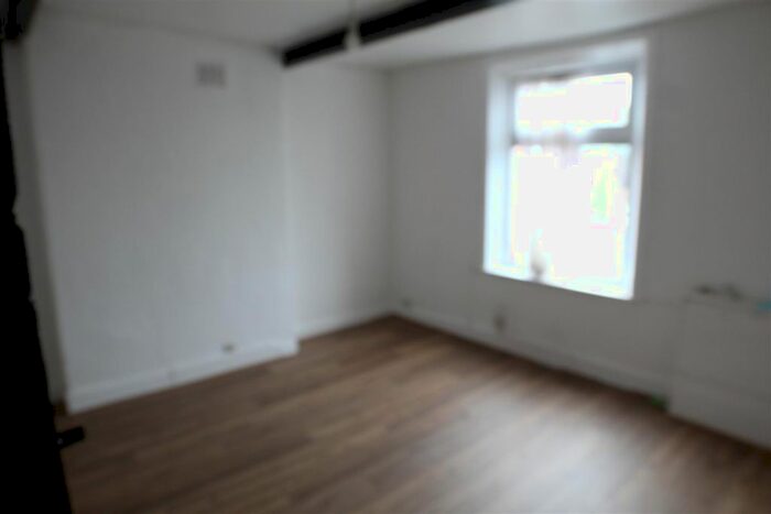 2 Bedroom Property To Rent In Bolton Old Road, Atherton, Manchester, M46