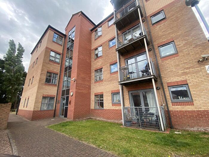 2 Bedroom Apartment To Rent In Kentmere Drive, Doncaster, DN4