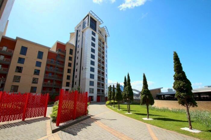 2 Bedroom Apartment To Rent In Baltic Quay, Gateshead Quayside, NE8