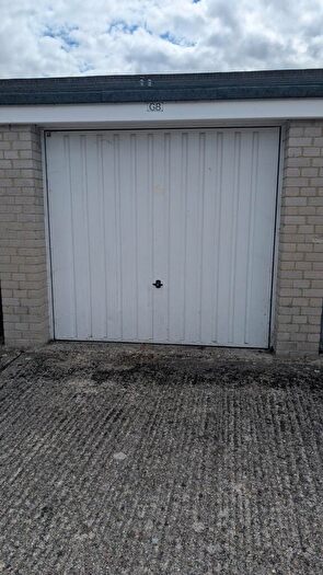 Garage / Parking To Rent In Pilgrims Way, Andover, Hampshire, SP10