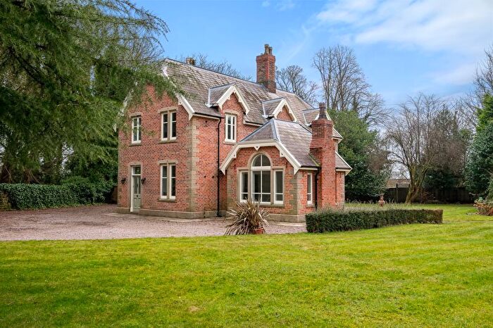 4 Bedroom Detached House For Sale In School Lane, Haigh, Wigan, WN2