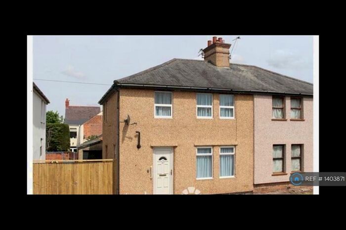 3 Bedroom Semi-Detached House To Rent In Glynne Street, Connahs Quay, CH5