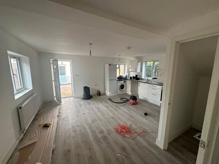 3 Bedroom Terraced House To Rent In Standard Road, Enfield, EN3