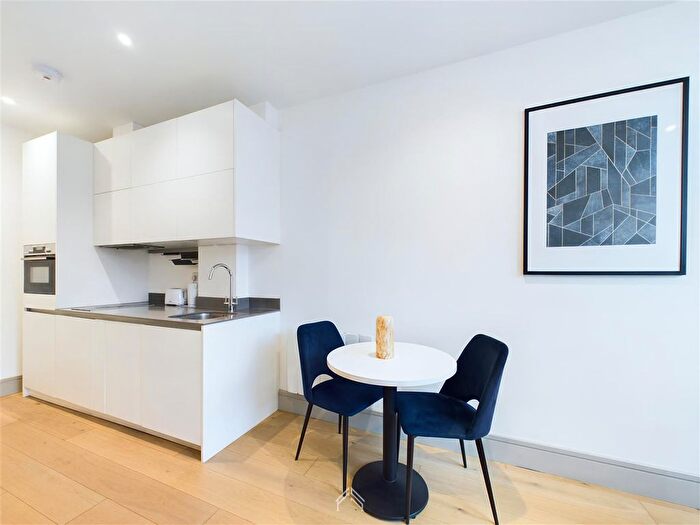1 Bedroom Flat To Rent In Imperial Drive, Harrow, HA2