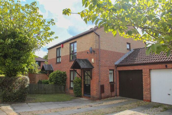 2 Bedroom Semi-Detached House To Rent In Christian Court, Willen, MK15