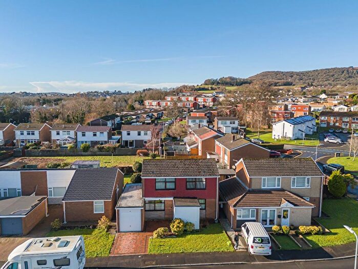 3 Bedroom Detached House For Sale In The Sinnatts, Neath, SA10