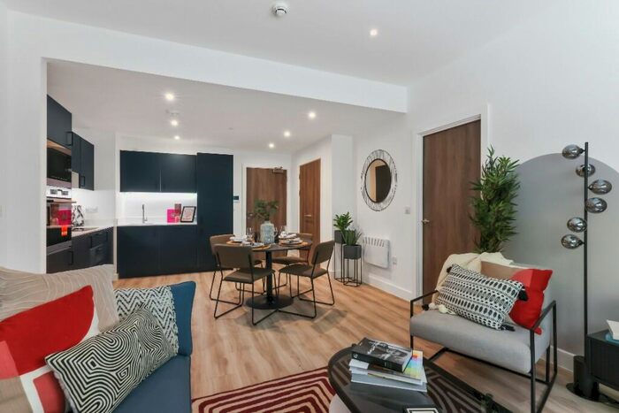 2 Bedroom Apartment To Rent In Soyo Square, Leeds, West Yorkshire, LS2