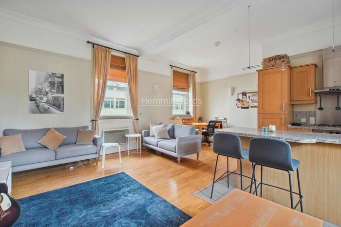2 Bedroom Flat To Rent In Dorset Street, Marylebone, W1U