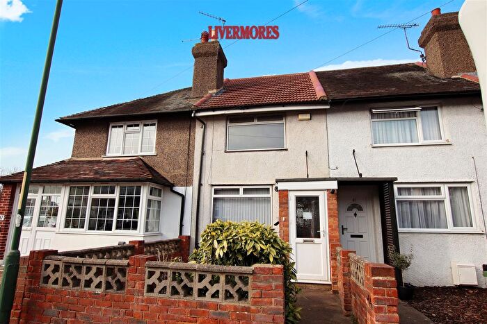 3 Bedroom Terraced House For Sale In Hallford Way, Dartford, DA1