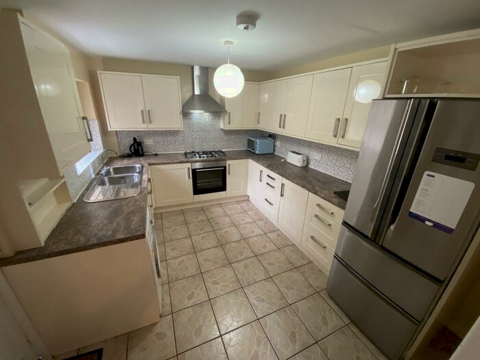 6 Bedroom Terraced House To Rent In Banff Road, Rusholme, Manchester, M14