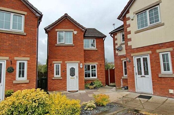 4 Bedroom Detached House For Sale In Mode Hill Lane, Whitefield, M45