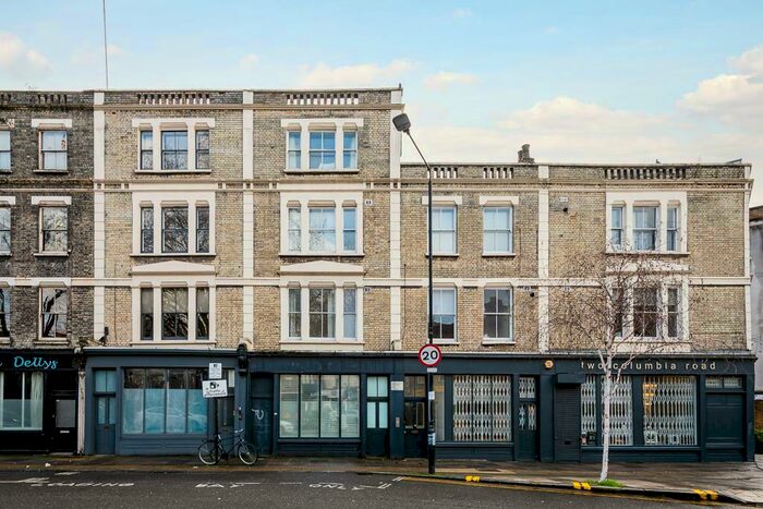 1 Bedroom Apartment To Rent In Columbia Road, Shoreditch, E2