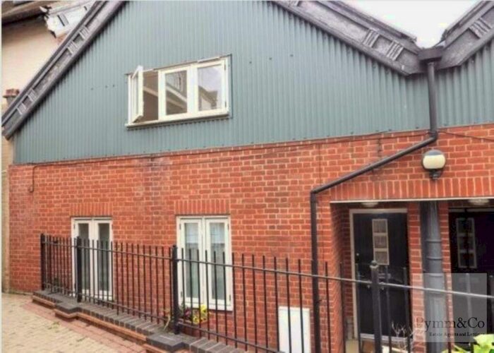 2 Bedroom Flat To Rent In Tudor Hall, Norwich, NR1