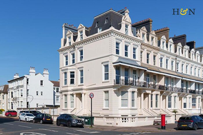 Studio For Sale In Kingsway, Hove, BN3