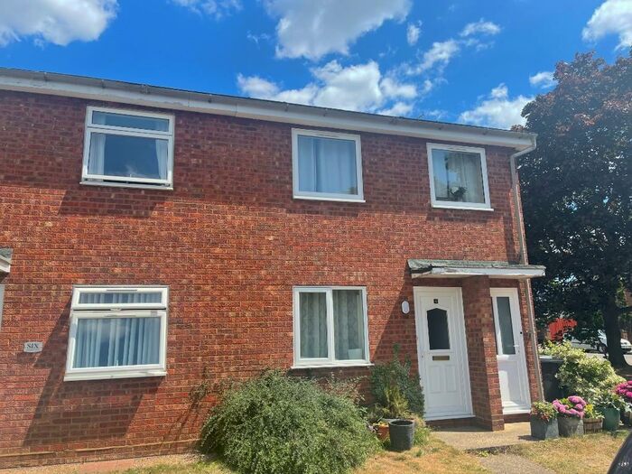 1 Bedroom Flat To Rent In Springland Close, Ipswich, Suffolk, IP4