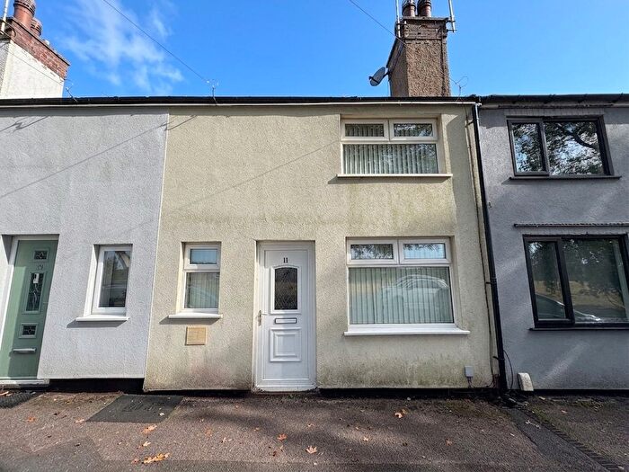 3 Bedroom Terraced House To Rent In Moseley Road, Nottingham, NG15