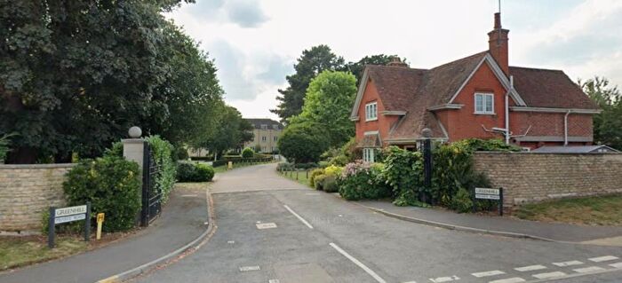 2 Bedroom Block Of Flats For Sale In Twyford, Oxfordshire, OX17