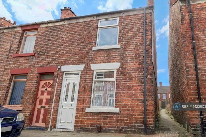 2 Bedroom End Of Terrace House To Rent In Co-Operative Street, Stanton Hill, Sutton-In-Ashfield, NG17