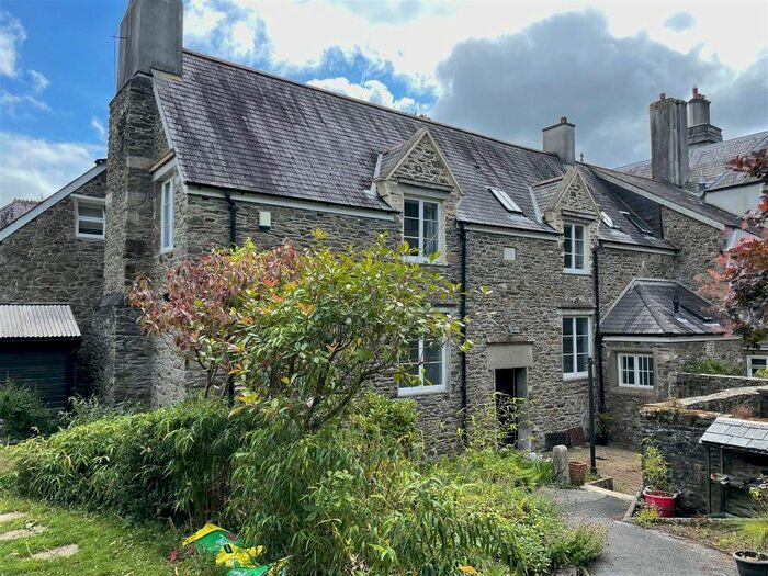 4 Bedroom Property To Rent In Conqueror Drive, Plymouth, PL5