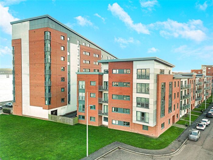 2 Bedroom Flat For Sale In South Victoria Dock Road, Dundee, Angus, DD1