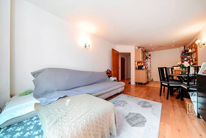 1 Bedroom Flat To Rent In Building, Woolwich, London, SE18