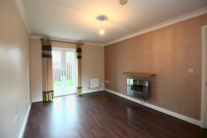 3 Bedroom Detached House To Rent In Auckland Road, Mexborough, S64