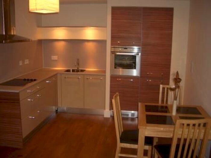 1 Bedroom Flat To Rent In Falcon Drive, Cardiff, CF10