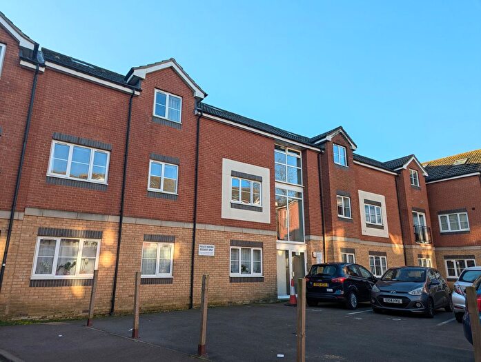 2 Bedroom Flat To Rent In Rothwell Road, Kettering, NN16