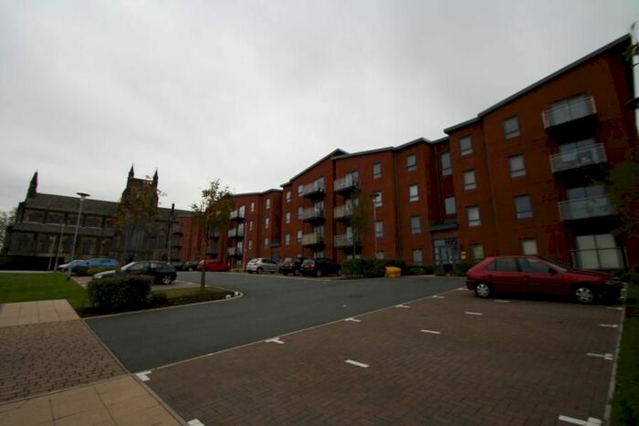 2 Bedroom Flat To Rent In Bouverie Court, Leeds, LS9