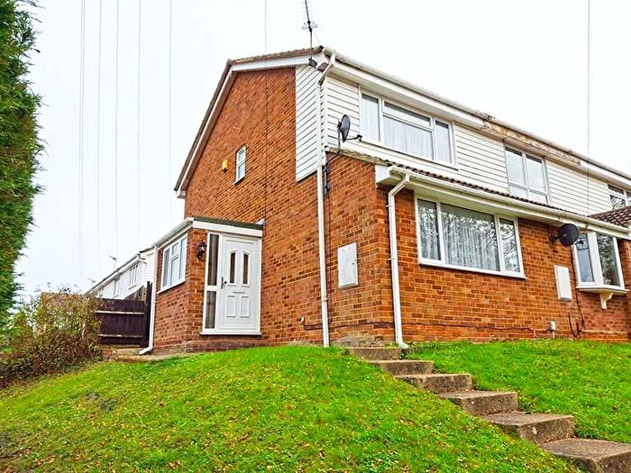2 Bedroom End Of Terrace House For Sale In Laurel Walk, Rainham, Gillingham, ME8