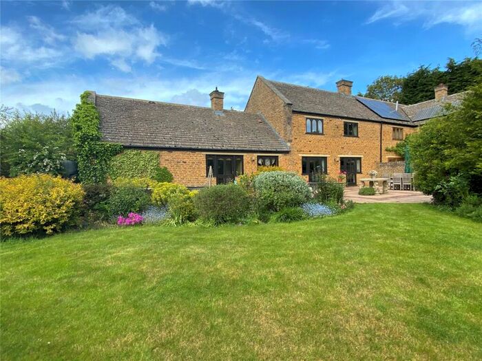 4 Bedroom Link Detached House For Sale In Watford Court, Kilsby Road, Watford, Northamptonshire, NN6