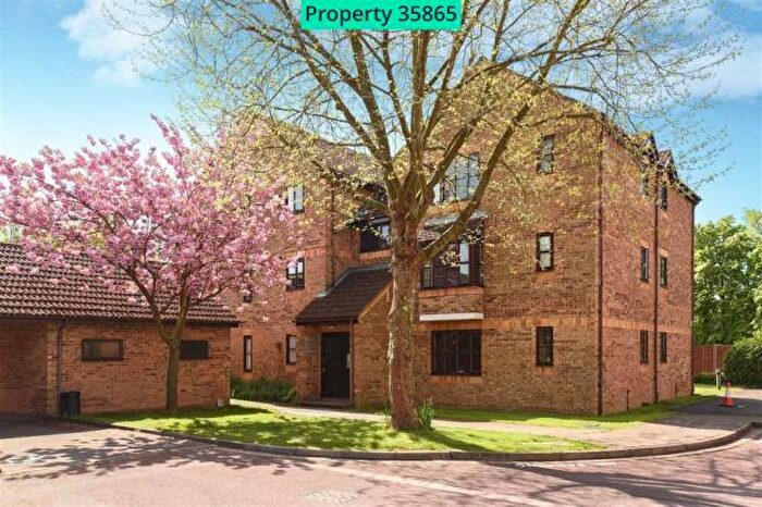 1 Bedroom Flat For Sale In Jasmin Close, Northwood, HA6