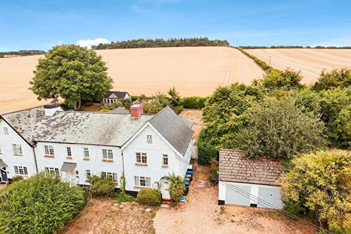 4 Bedroom Semi Detached House For Sale In Chilhampton, Wilton, Salisbury, SP2