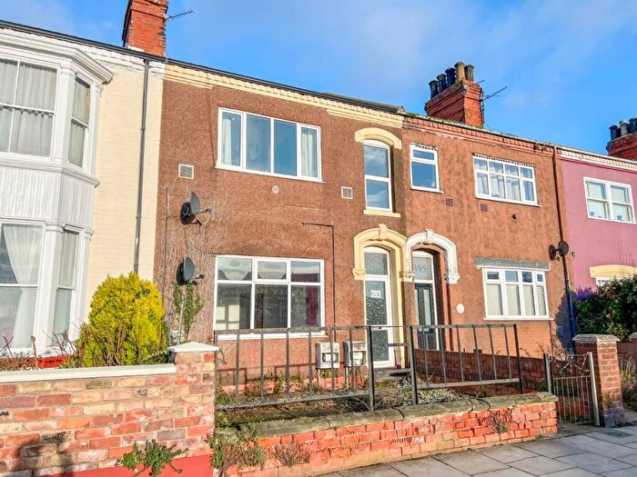 3 Bedroom Terraced House For Sale In Cleethorpe Road, Grimsby, DN31