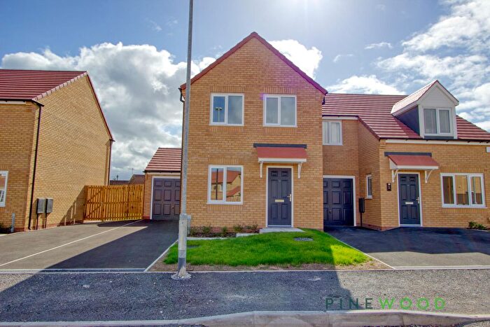 3 Bedroom Semi-Detached House To Rent In Warbler Way, Langold, Worksop, S81
