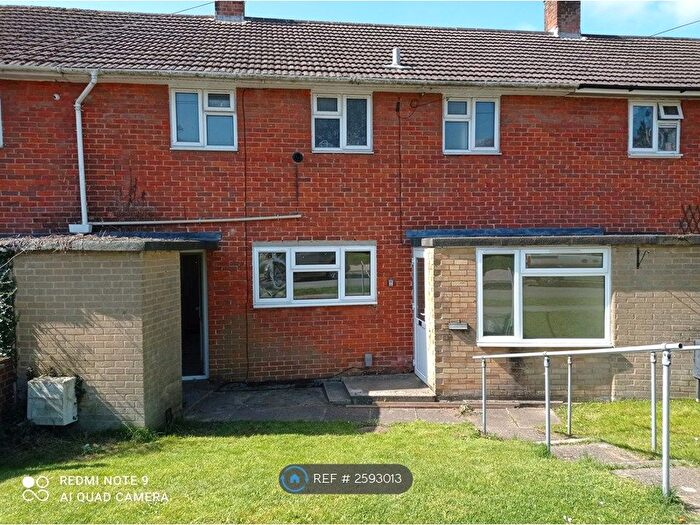 4 Bedroom Terraced House To Rent In Atherfield Road, Southampton, SO16