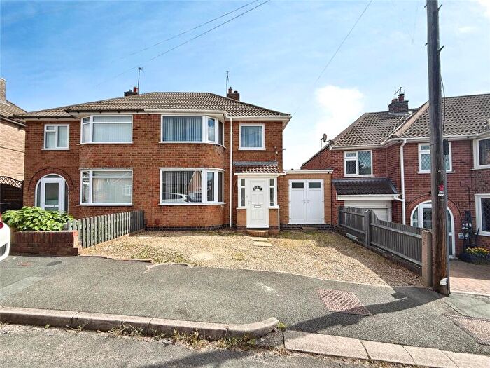 3 Bedroom Semi Detached House For Sale In Moorgate Avenue, Birstall, Leicester, LE4