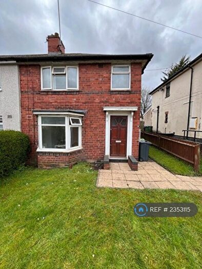 3 Bedroom End Of Terrace House To Rent In St. Stephens Road, West Bromwich, B71