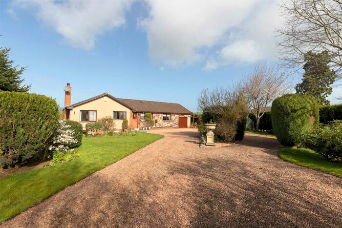 3 Bedroom Bungalow For Sale In Allerbeck, Gourdiehill, Errol, Perthshire, PH2