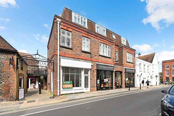 2 Bedroom Apartment To Rent In Baffins Lane, Chichester, PO19