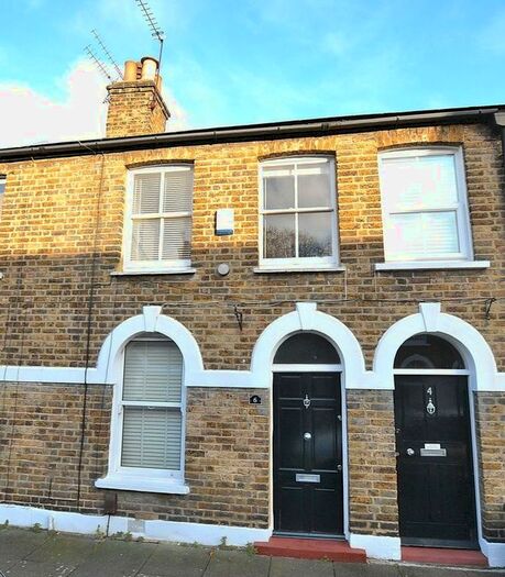 2 Bedroom Terraced House To Rent In Mooreland Road, Bromley, BR1